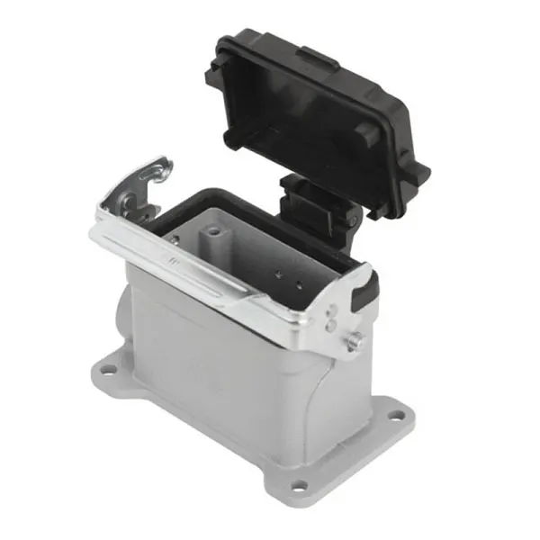 Корпус розетки  PFT 10х10А с крышкой